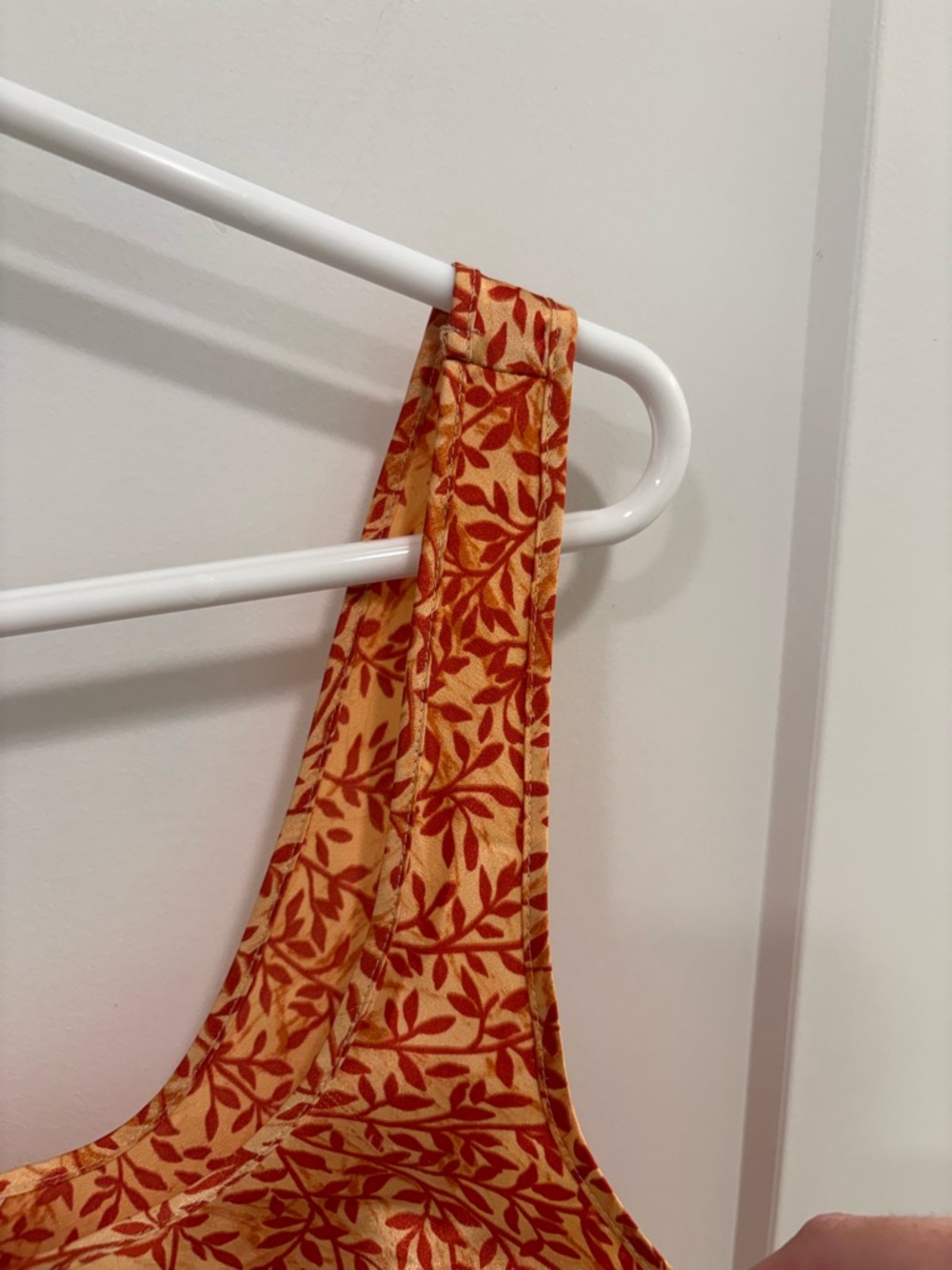 Victoria’s Secret Vintage 90s Y2K Orange Yellow Satin Tank Top Size Small - Picture 6 of 10